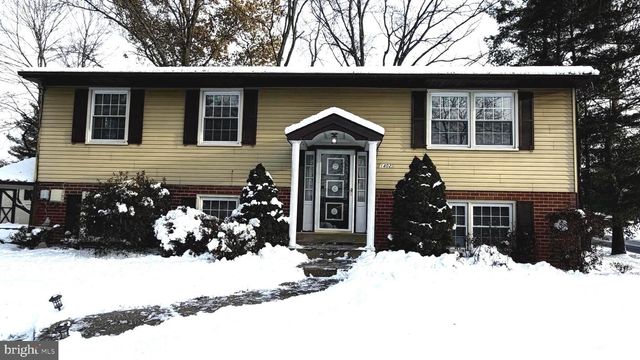 1402 HEARTH DR, North Wales, PA 19454