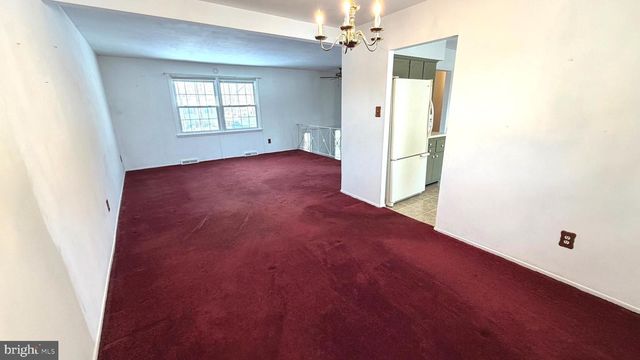 1402 HEARTH DR, North Wales, PA 19454