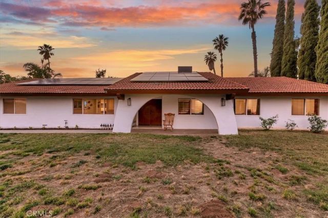 15745 Saddleback Road, Riverside, CA 92506