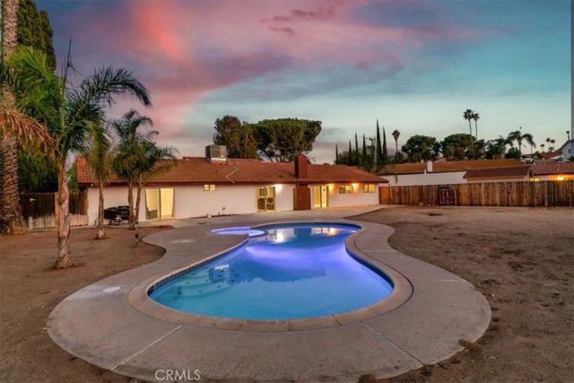 15745 Saddleback Road, Riverside, CA 92506