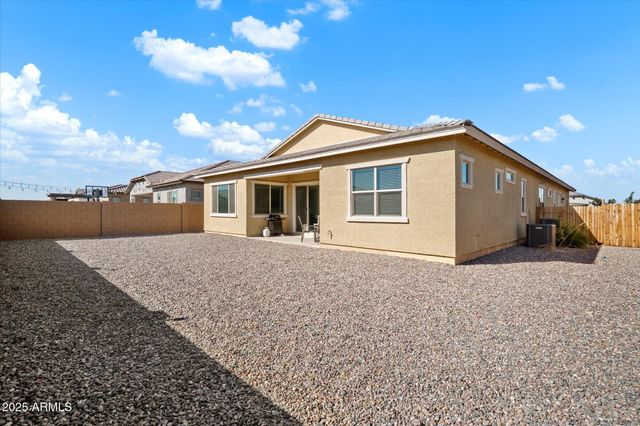 9329 W SELLS Drive, Phoenix, AZ 85037