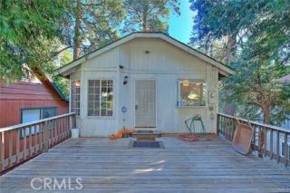 785 Woodland, Crestline, CA 92325