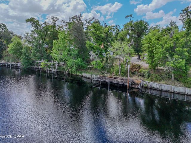 9900 Highway 2301, Youngstown, FL 32466
