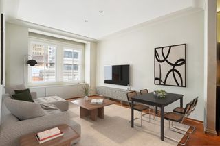 55 WALL Street # 834, New York City, NY 10005