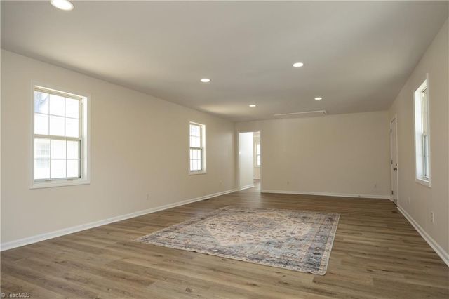 1312 Greenwood Terrace, Burlington, NC 27215