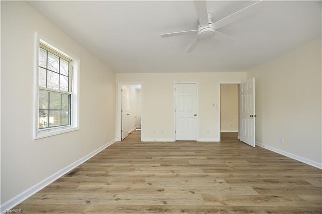 1312 Greenwood Terrace, Burlington, NC 27215