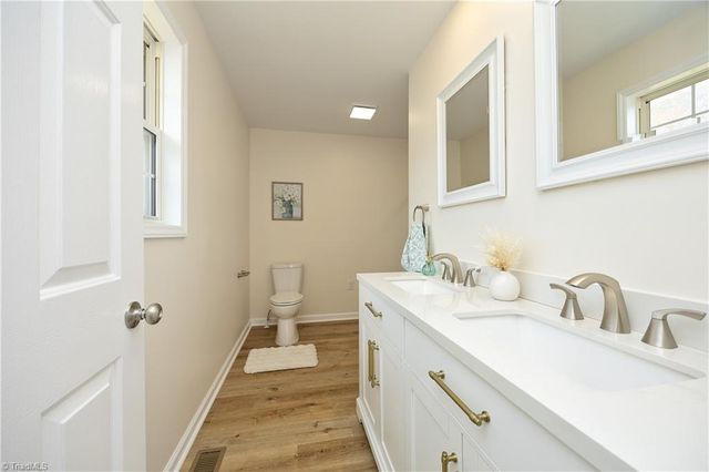 1312 Greenwood Terrace, Burlington, NC 27215