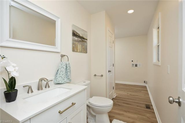 1312 Greenwood Terrace, Burlington, NC 27215