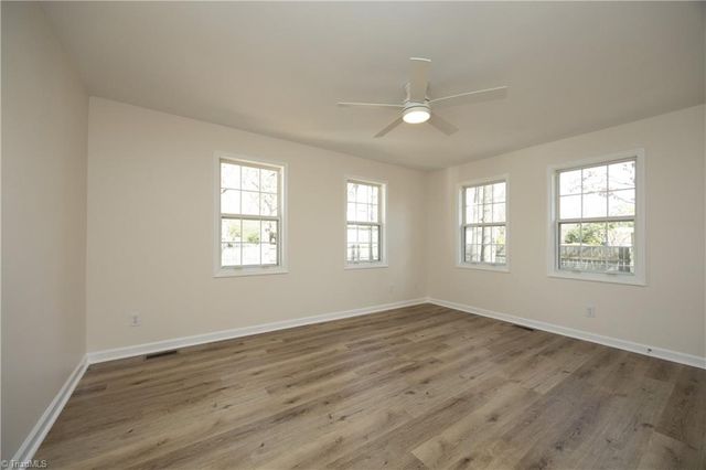 1312 Greenwood Terrace, Burlington, NC 27215