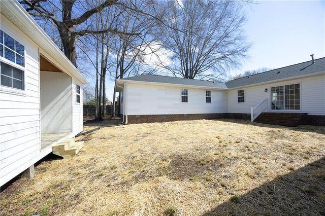 1312 Greenwood Terrace, Burlington, NC 27215