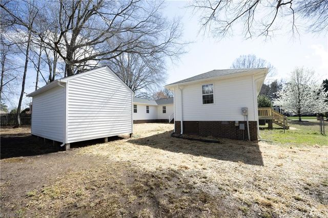 1312 Greenwood Terrace, Burlington, NC 27215