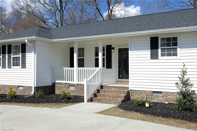 1312 Greenwood Terrace, Burlington, NC 27215