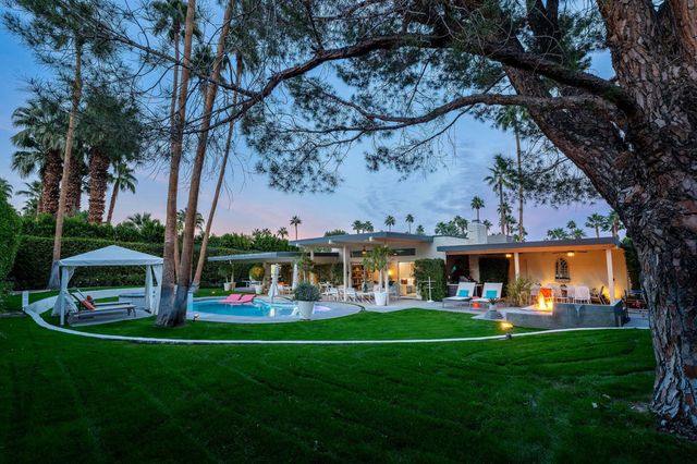 545 N Chiquita Circle, Palm Springs, CA 92262