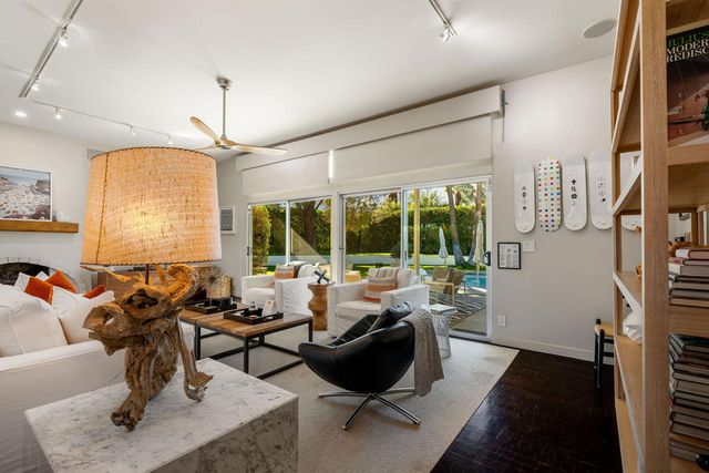 545 N Chiquita Circle, Palm Springs, CA 92262