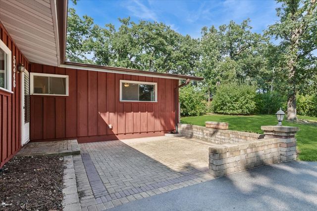 5346 Center Avenue, Lisle, IL 60532