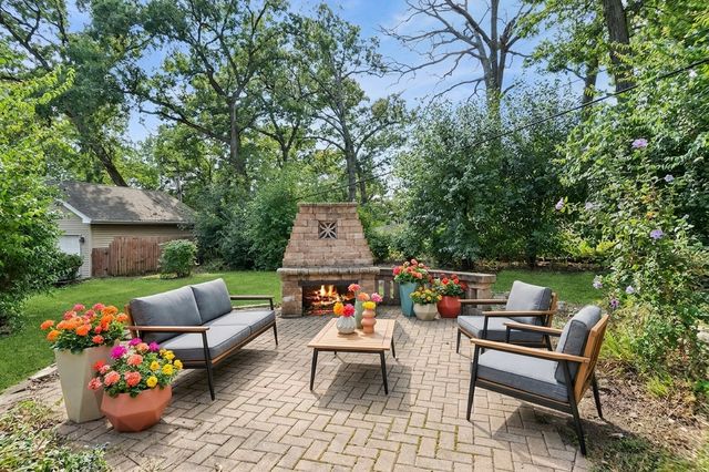 5346 Center Avenue, Lisle, IL 60532