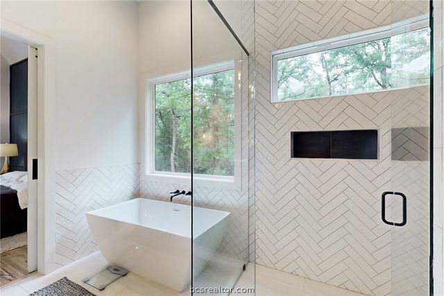 1629 Sawmill Rd, Franklin, TX 77837