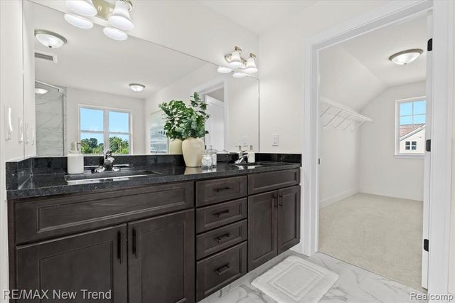 2406 Madison Street, Wixom, MI 48393