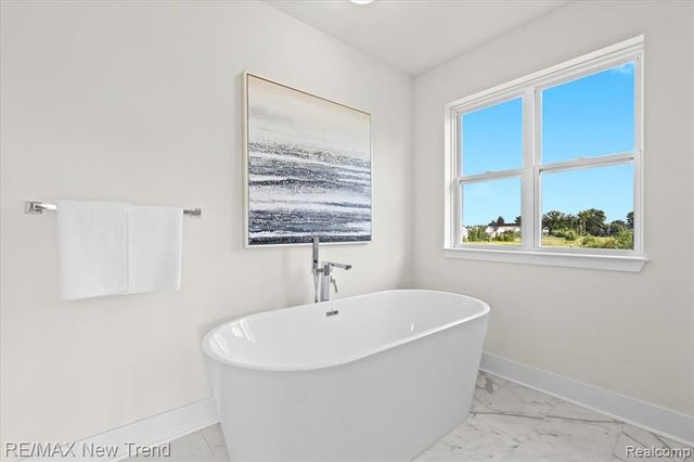 2406 Madison Street, Wixom, MI 48393