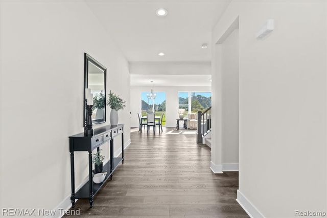 2406 Madison Street, Wixom, MI 48393