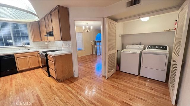 1830 Stoner Avenue 1, Los Angeles, CA 90025