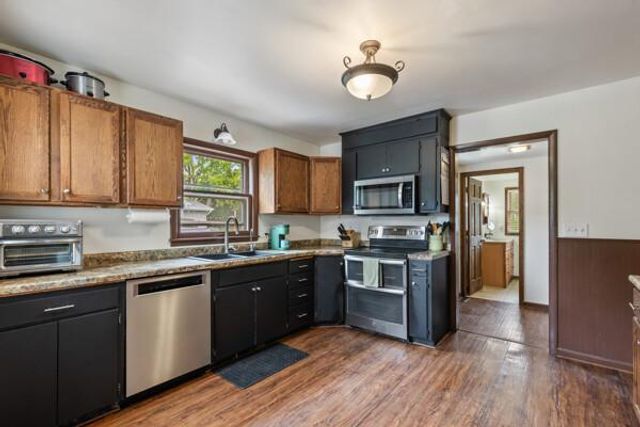 5966 Lynwood Boulevard, Mound, MN 55364