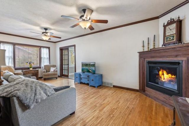 5966 Lynwood Boulevard, Mound, MN 55364