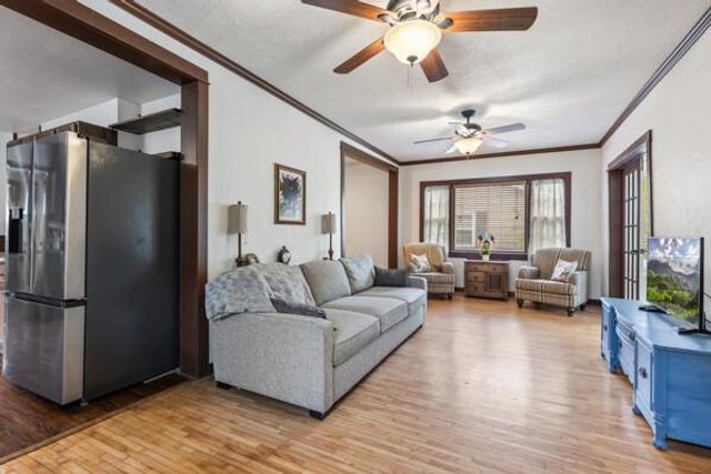 5966 Lynwood Boulevard, Mound, MN 55364