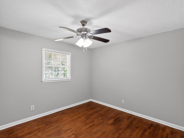 201 Tucker Rd, Spartanburg, SC 29306