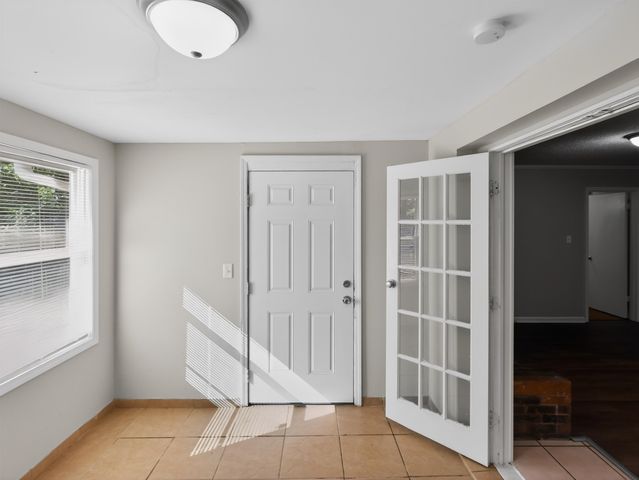 201 Tucker Rd, Spartanburg, SC 29306