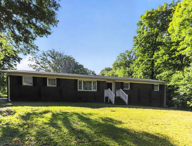 201 Tucker Rd, Spartanburg, SC 29306