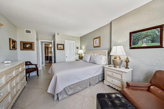 1500 N Ocean Boulevard 803, Pompano Beach, FL 33062