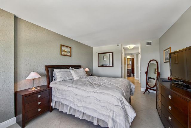 1500 N Ocean Boulevard 803, Pompano Beach, FL 33062