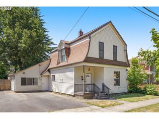 1648 CEDAR St, Forest Grove, OR 97116