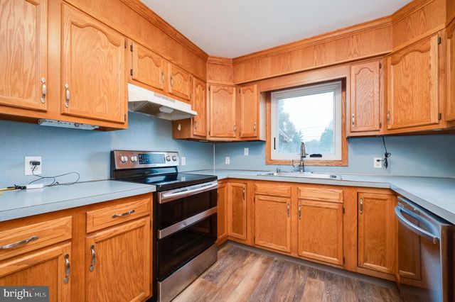 514 CURTIS AVE, Reading, PA 19601