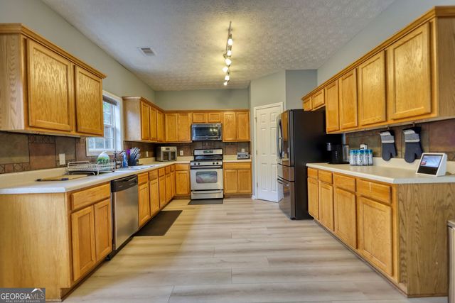 121 Talon Place, Mcdonough, GA 30253