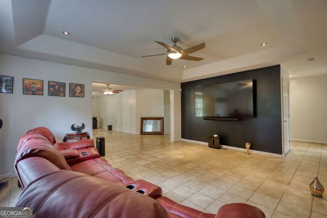 121 Talon Place, Mcdonough, GA 30253