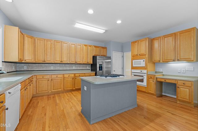 3204 Orchestra Court, Apex, NC 27539