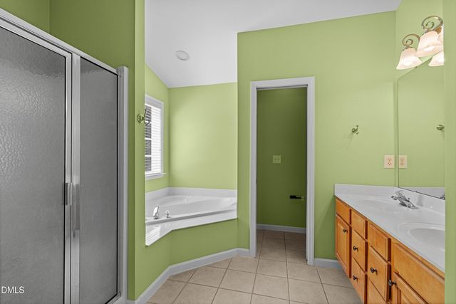 3204 Orchestra Court, Apex, NC 27539