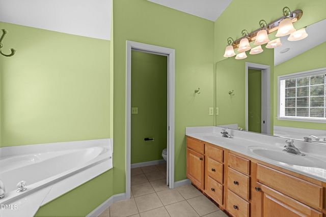 3204 Orchestra Court, Apex, NC 27539