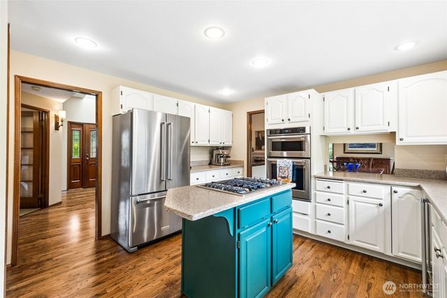 23625 SE 225th Street, Maple Valley, WA 98038