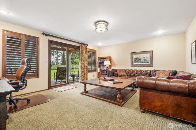23625 SE 225th Street, Maple Valley, WA 98038