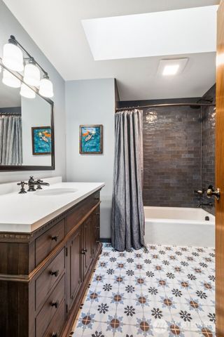 23625 SE 225th Street, Maple Valley, WA 98038