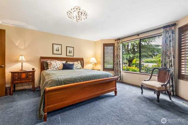 23625 SE 225th Street, Maple Valley, WA 98038