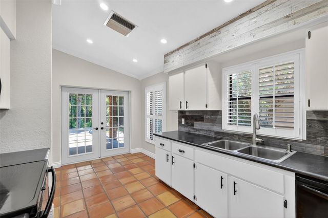 39 FOREST LANE, Eustis, FL 32726