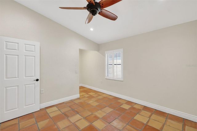 39 FOREST LANE, Eustis, FL 32726