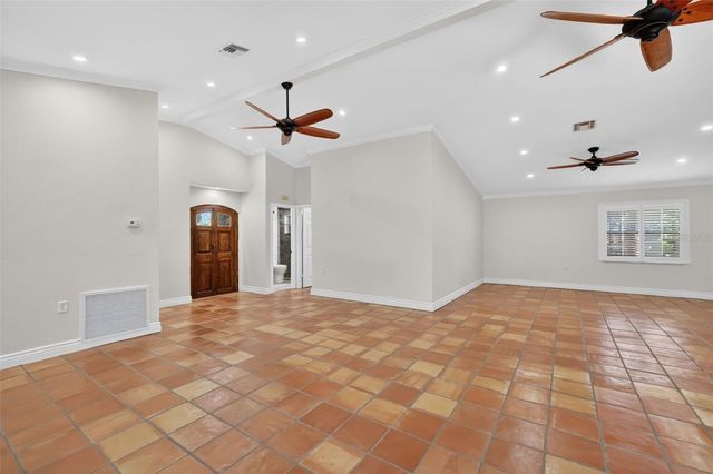39 FOREST LANE, Eustis, FL 32726