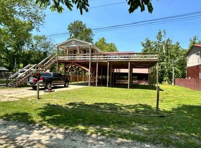 135 Tortoise Street, Greenup, KY 41144