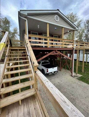 135 Tortoise Street, Greenup, KY 41144