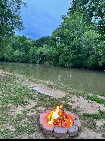 135 Tortoise Street, Greenup, KY 41144